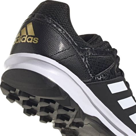 adidas schoenen gras